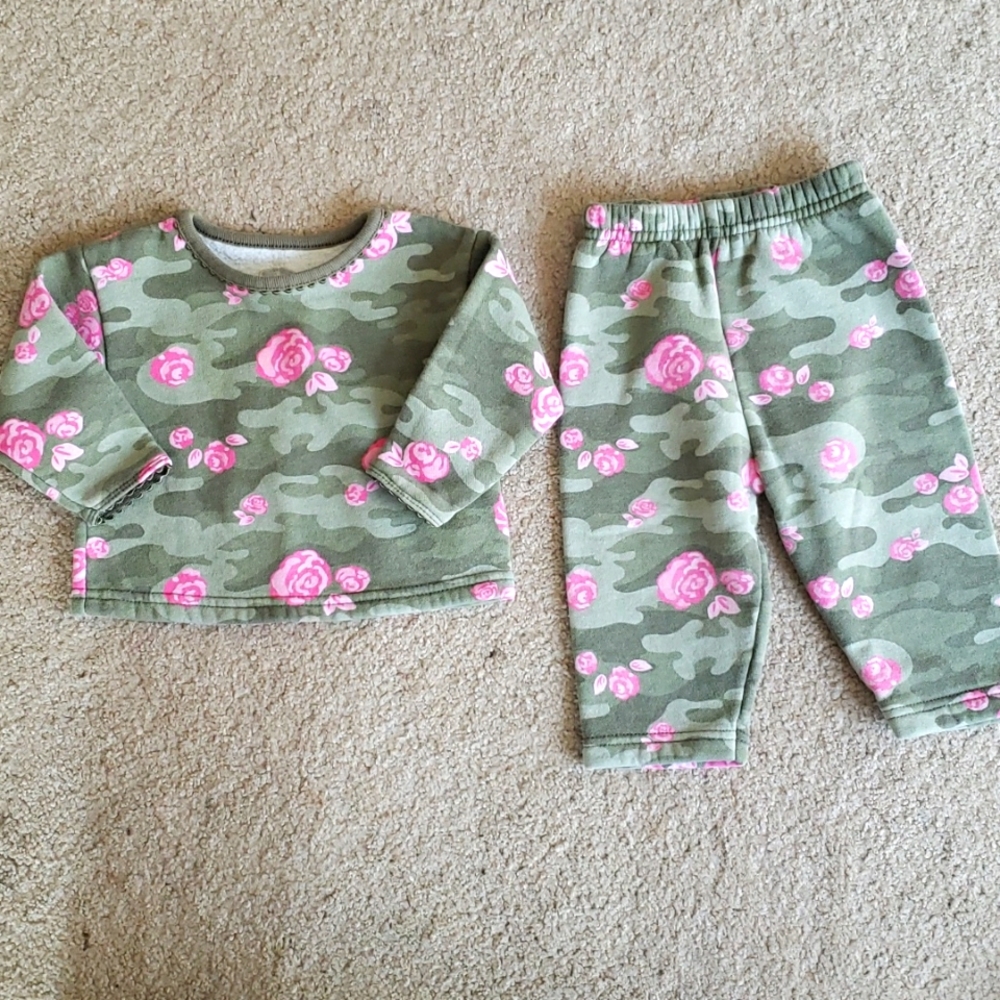 Camo sweat suit